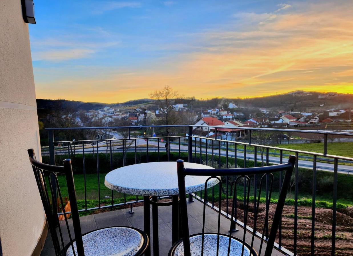 O Abel Hotel rural Bragança Esterno foto