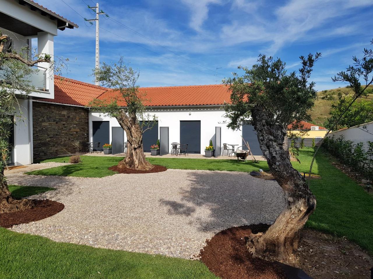 O Abel Hotel rural Bragança Esterno foto